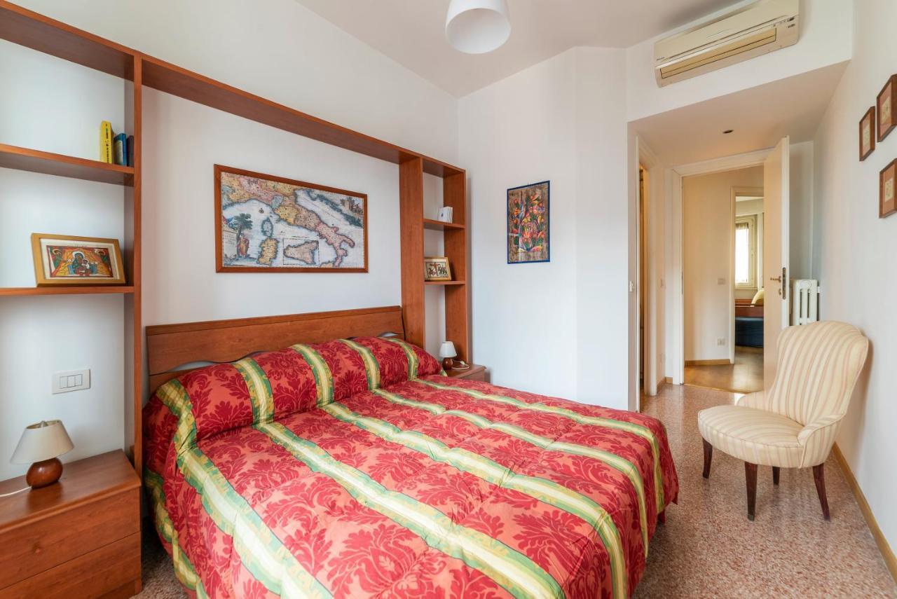 Apartamento Sunny Piramide