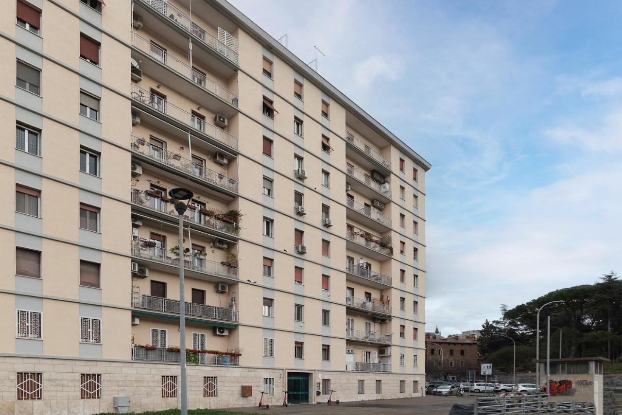 Sunny Piramide Apartamento Roma